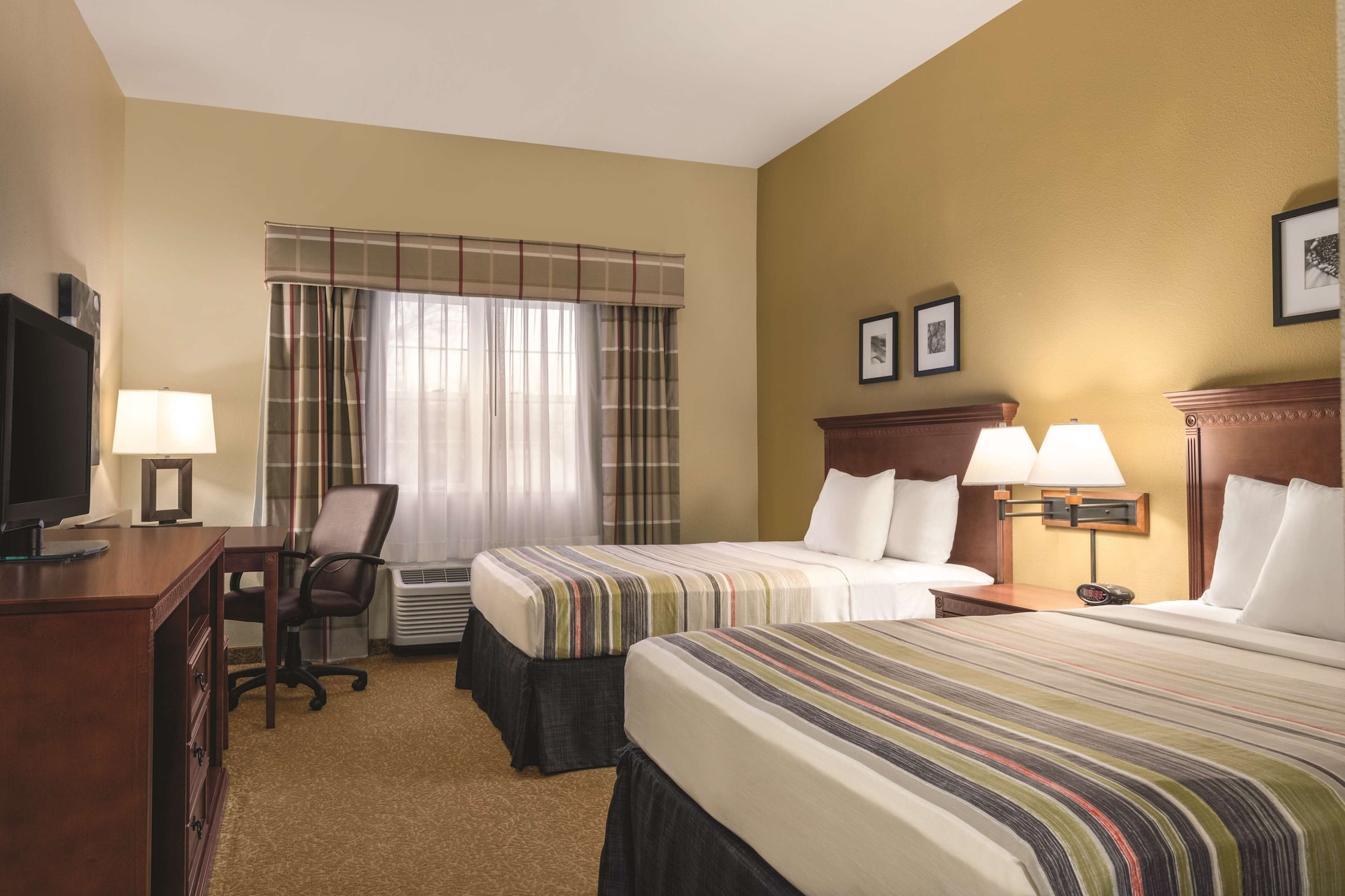 Room, 2 Queen Beds, Accessible