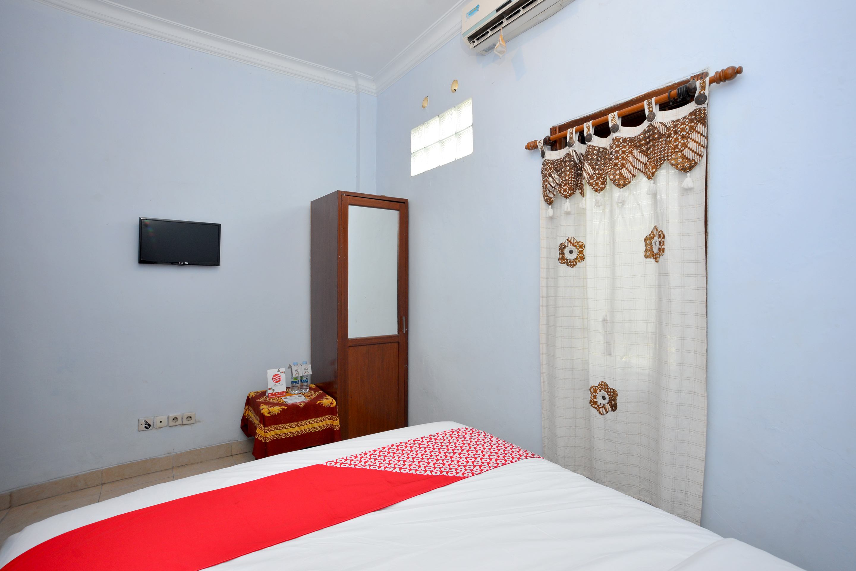 OYO 586 Hotel Wijaya 27/72