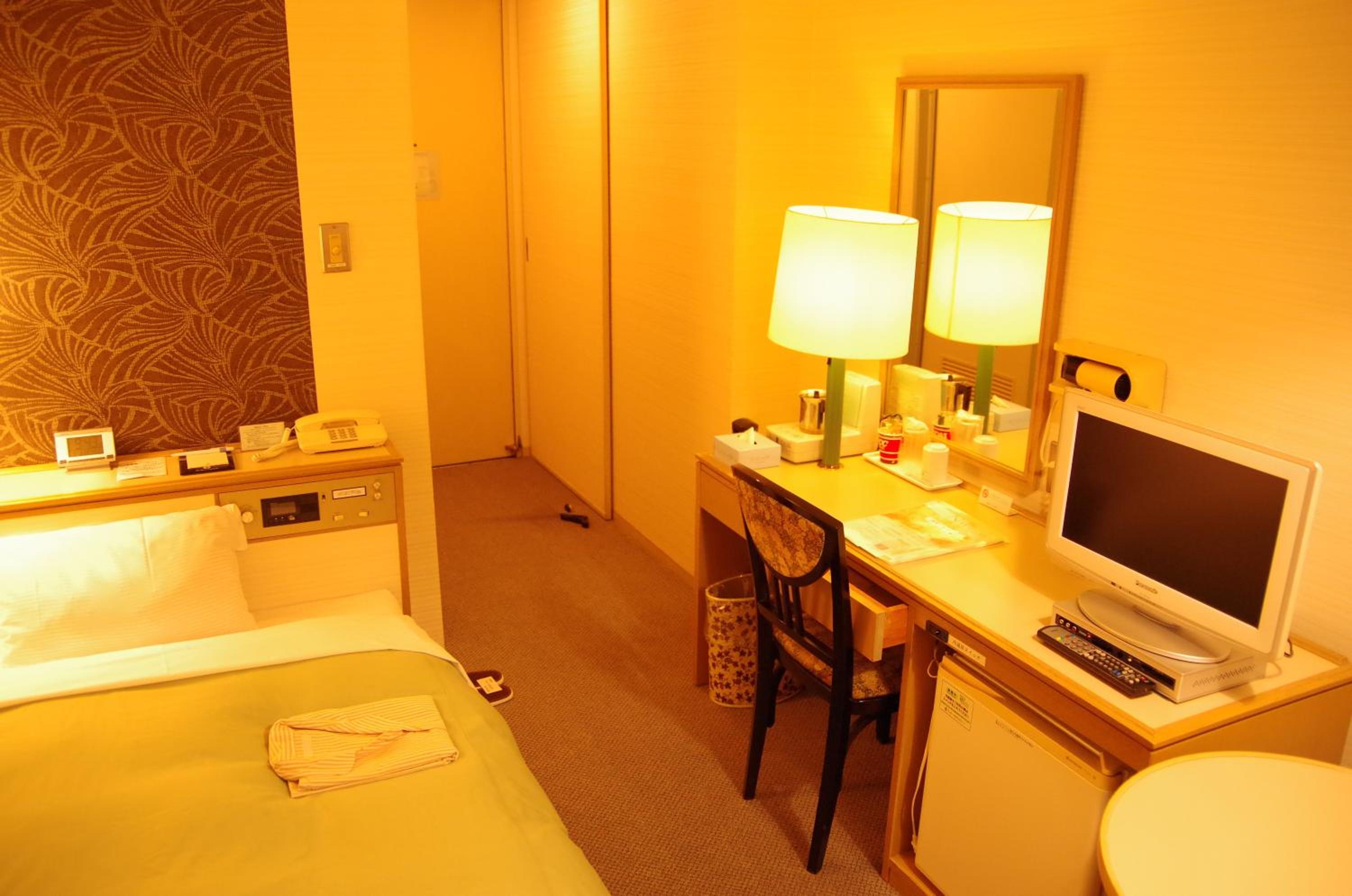 Hotel Sunroute Goshogawara 44/46