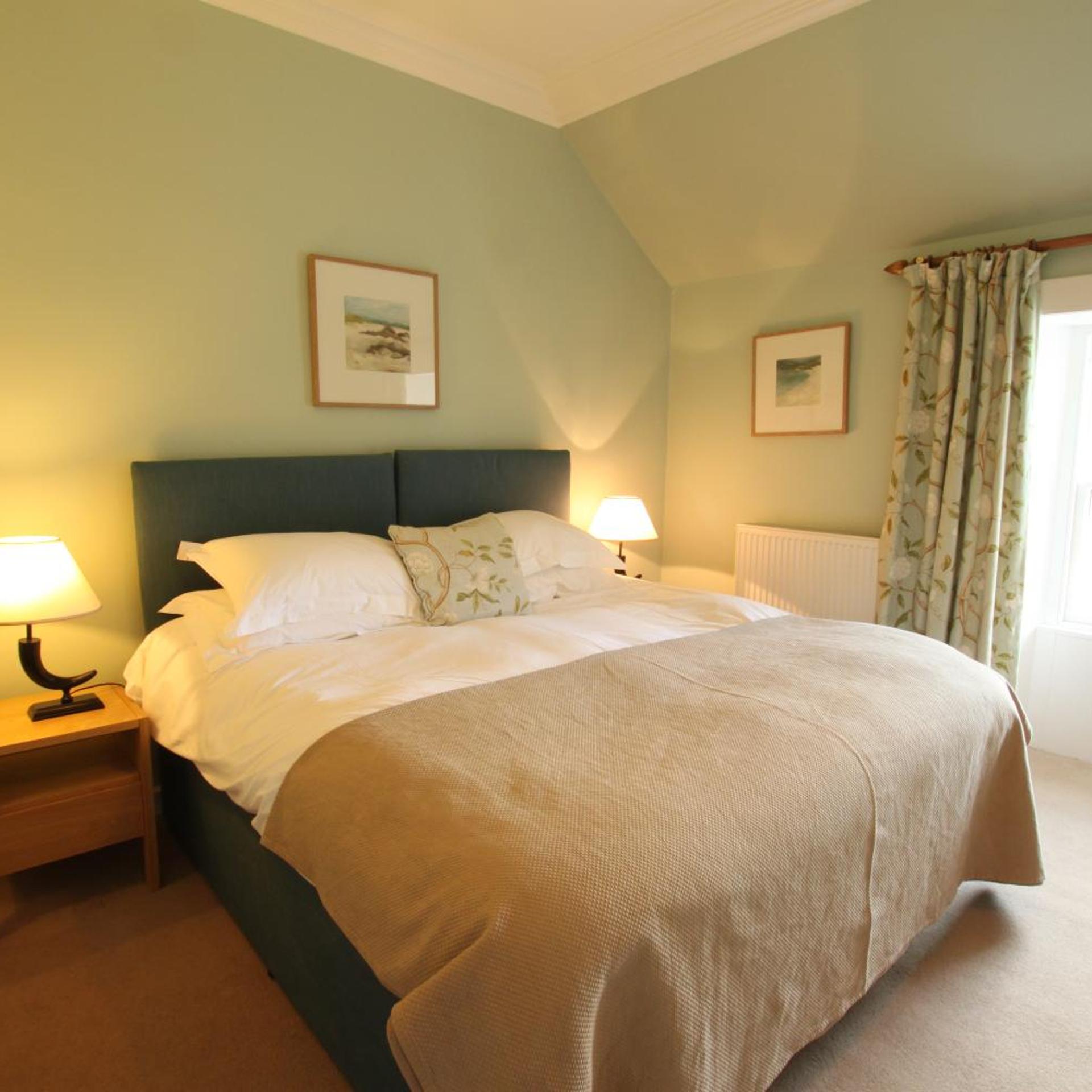 Colonsay Hotel 16/50