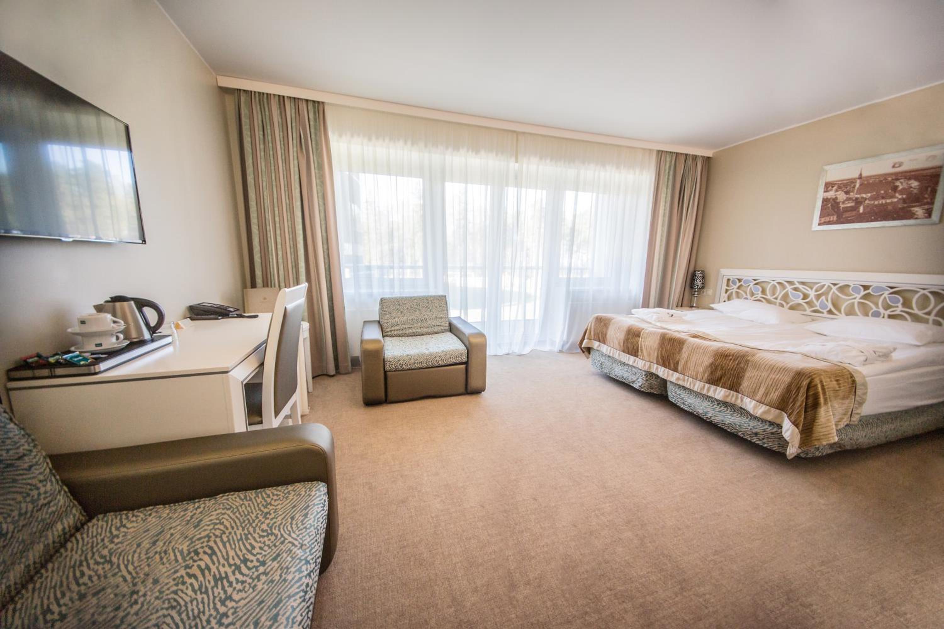 Noorus Spa Hotel 12/79