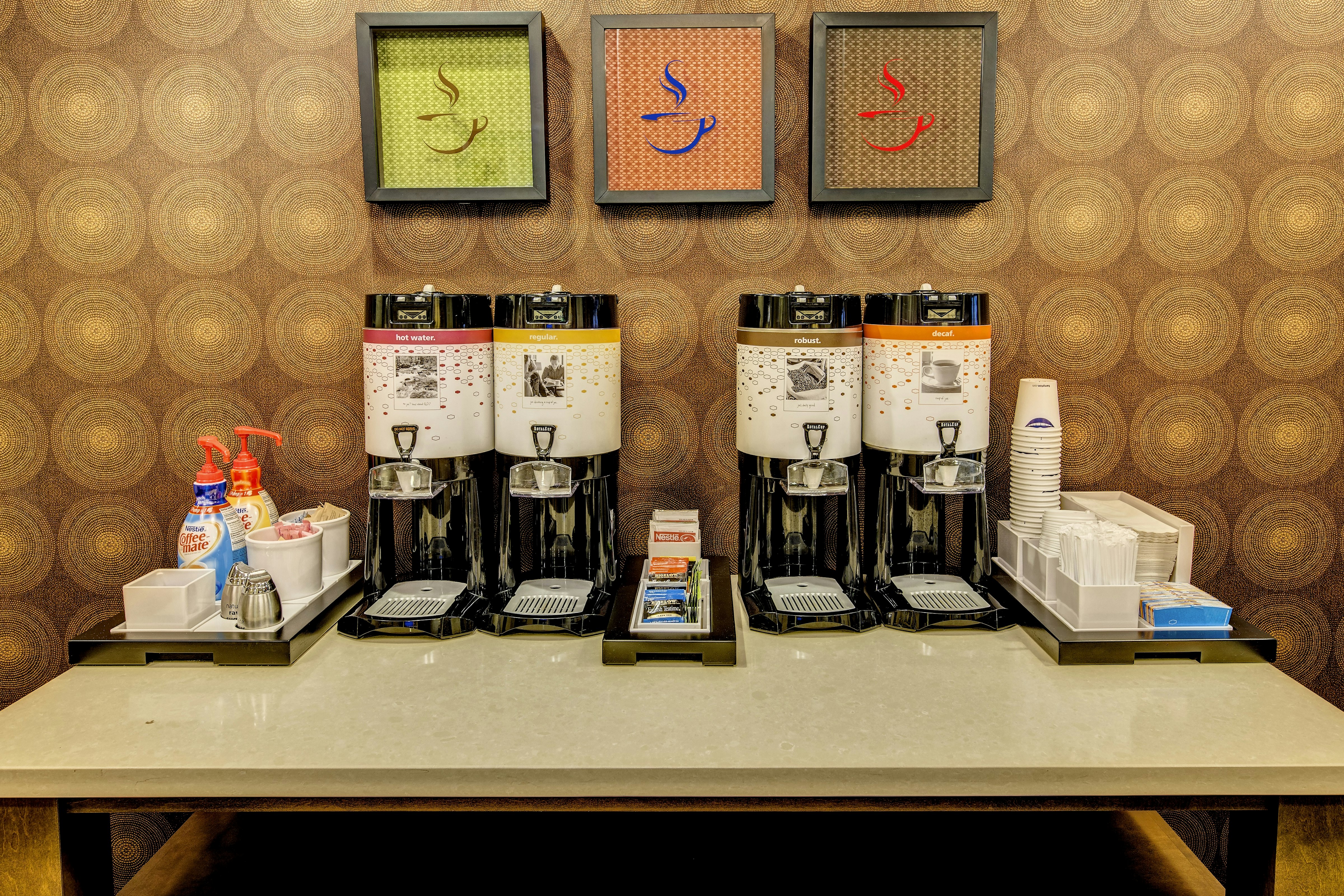 Hampton Inn Houston Baytown 33/34
