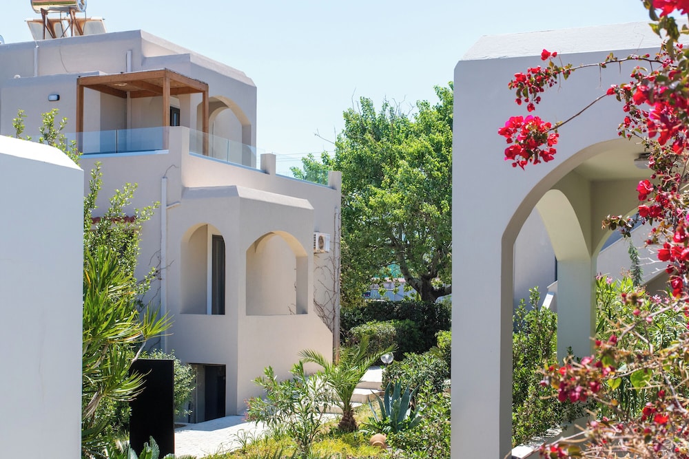 Malena Hotel and Suites - Adults Only by Omilos Hotels