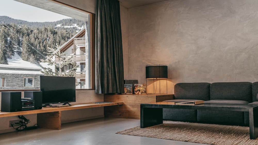ROCKSRESORT 44/58
