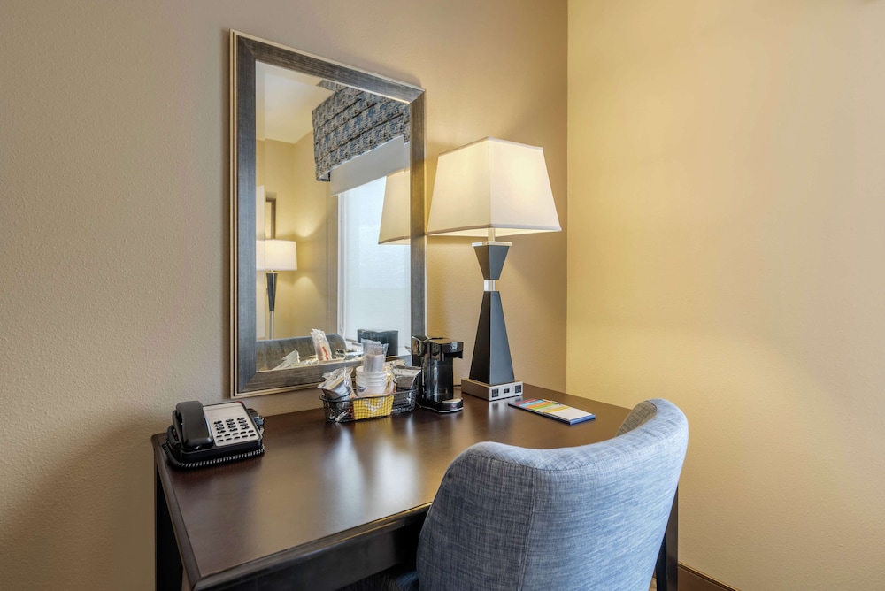 Hampton Inn Alamosa Co 25/37