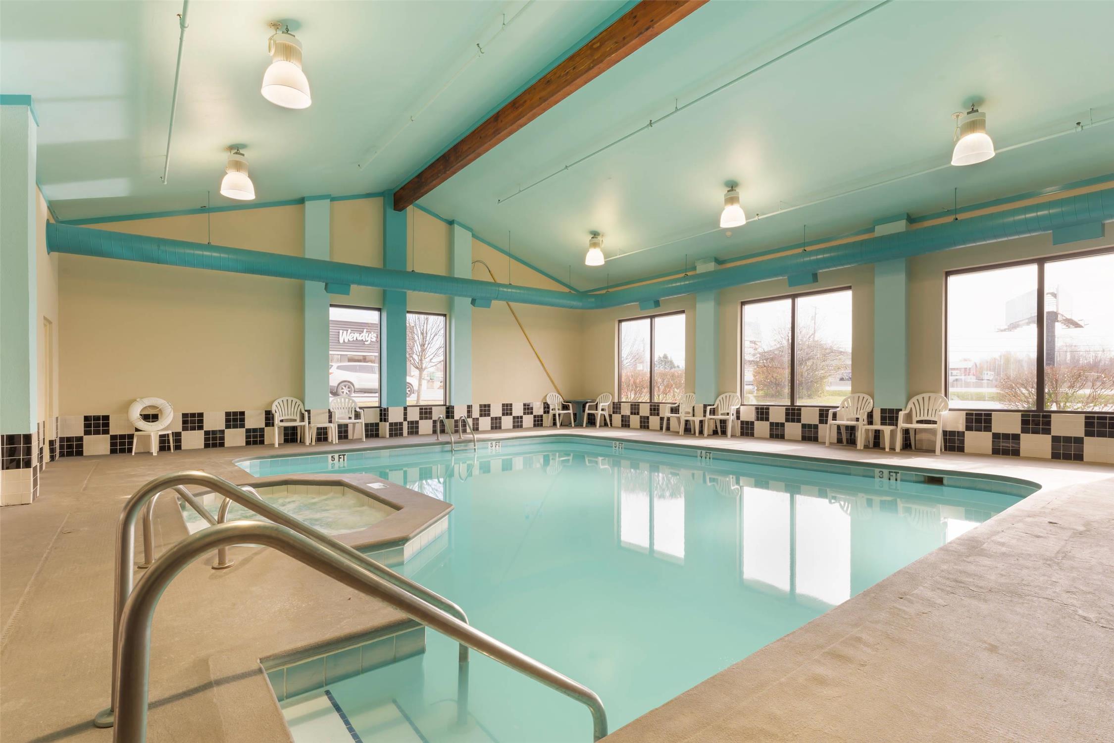 Comfort Inn Ebensburg, PA 41/49