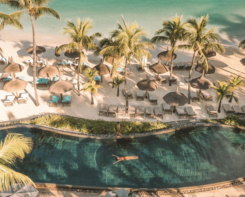 Royal Palm Beachcomber Luxury 35/43