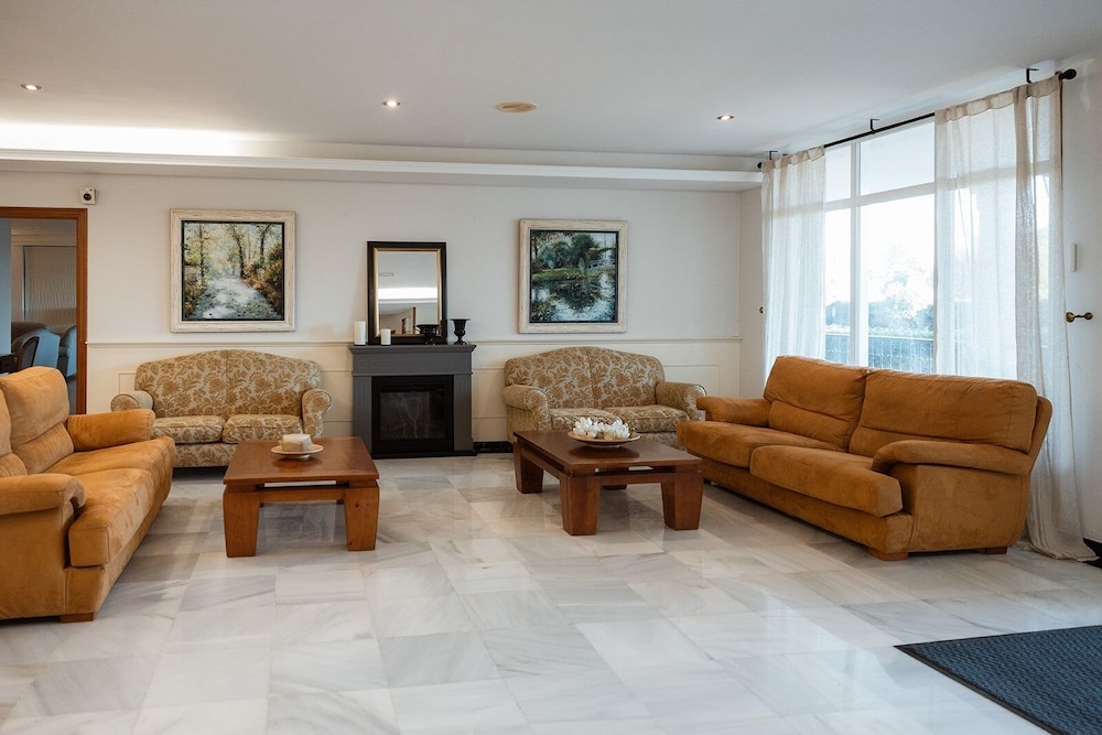 Hotel Villa Covelo 33/47