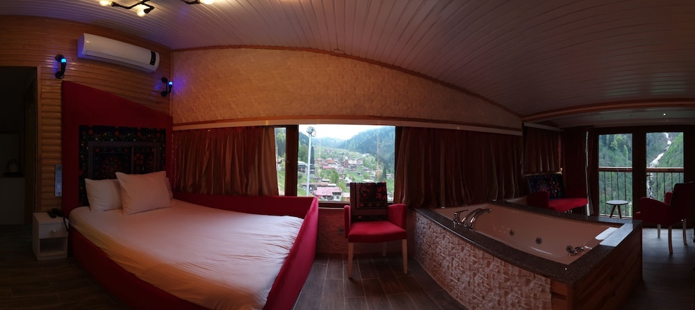 AYDER DOGA RESORT 56/84