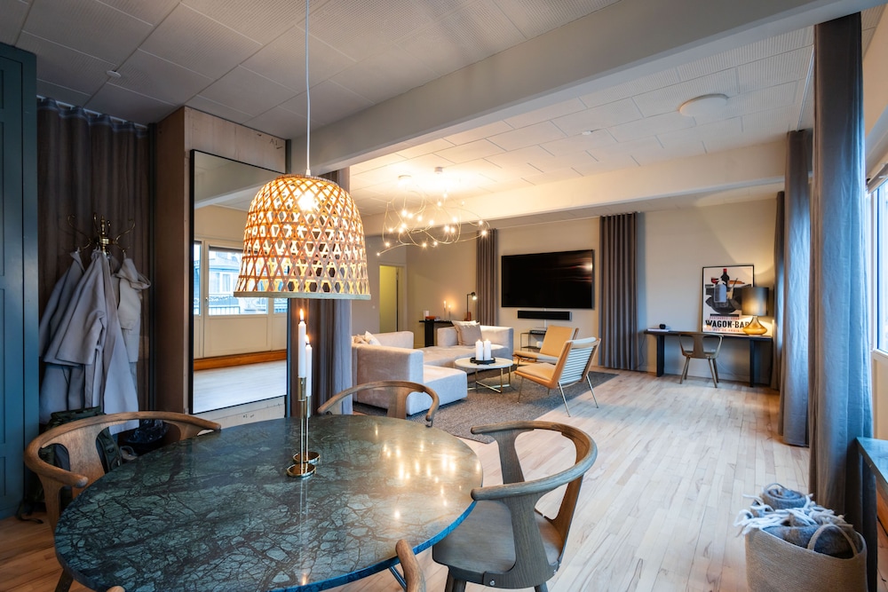 Hotel Maritime 23/45