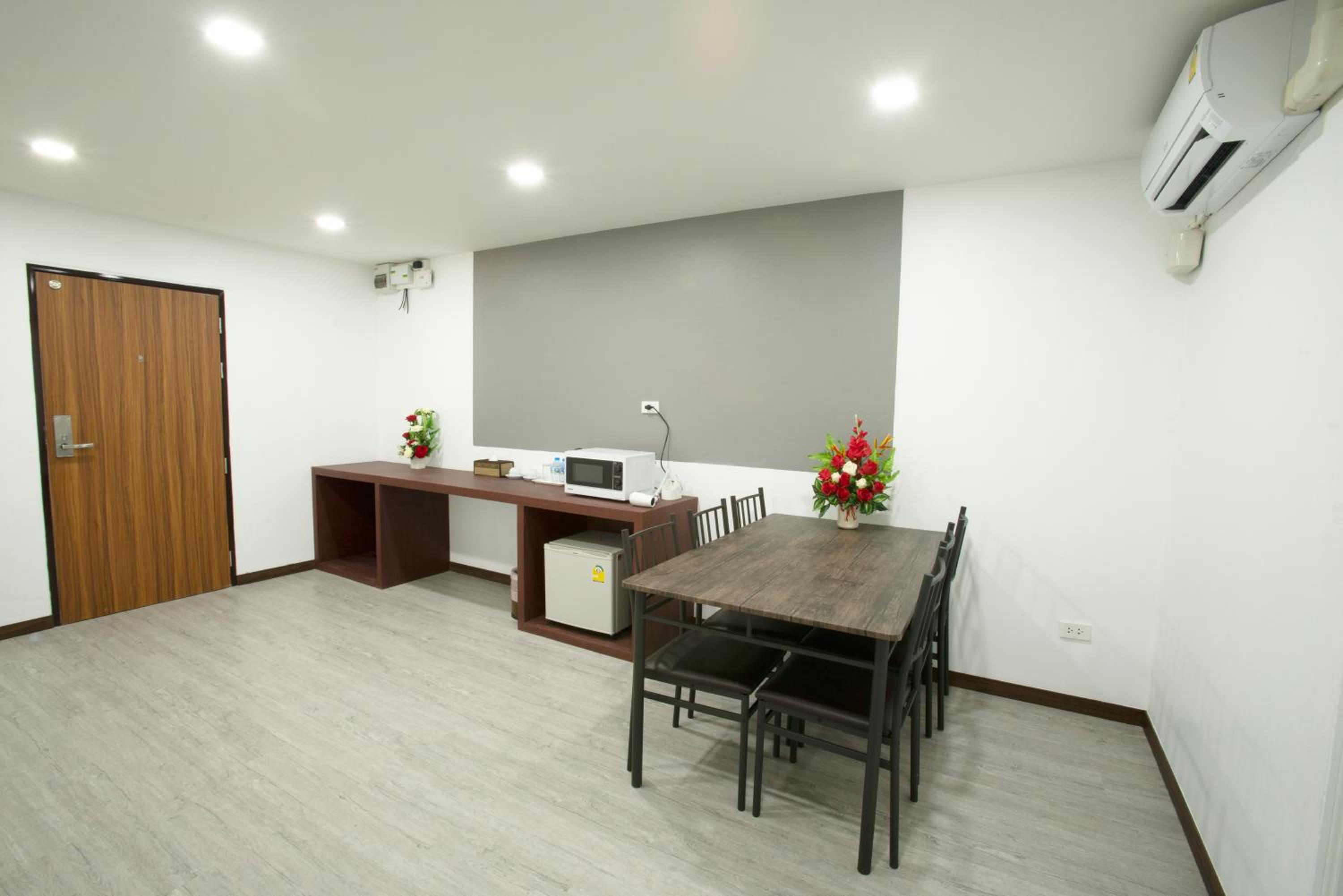 NK Residence Sakon Nakhon 17/19