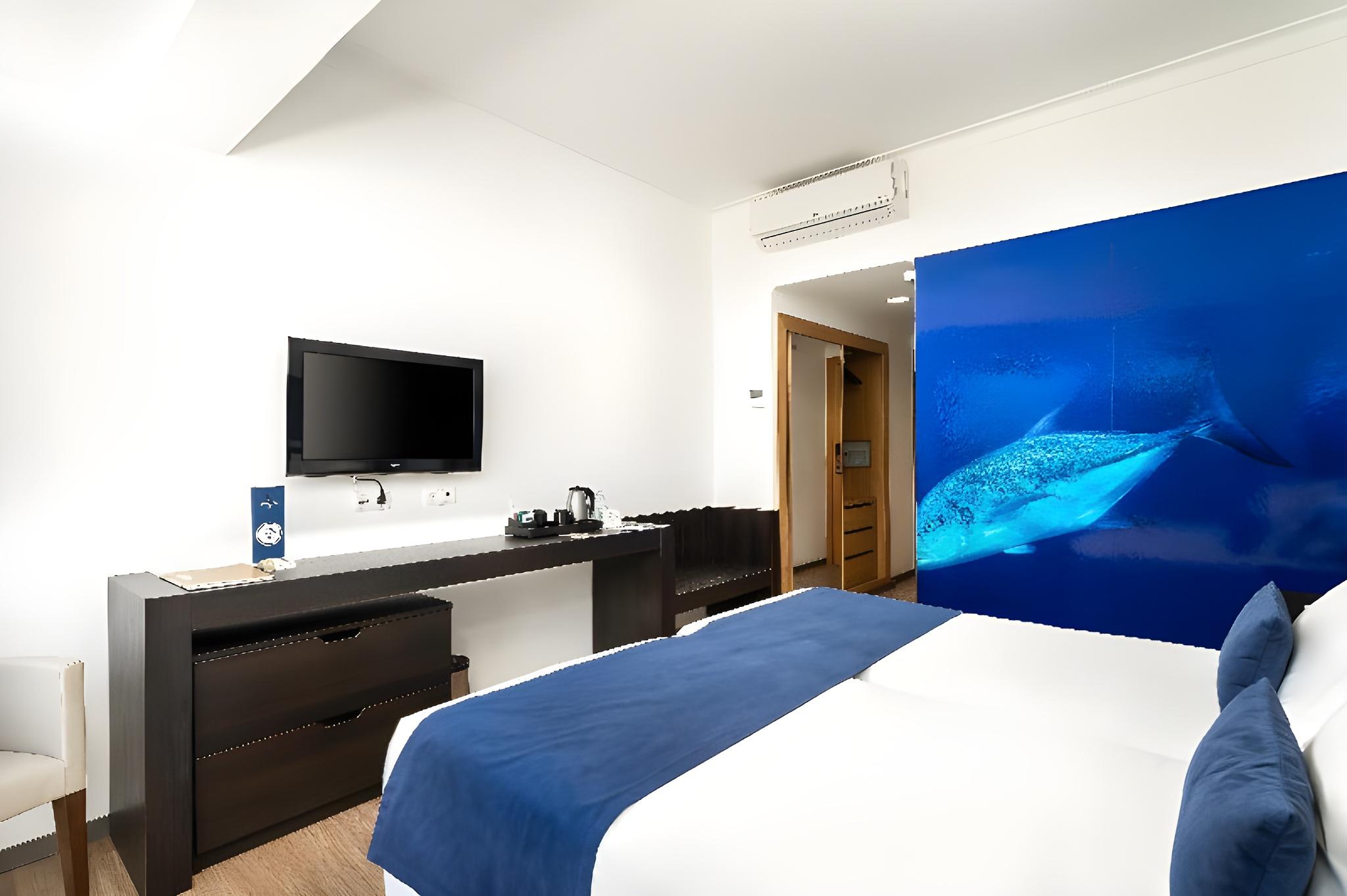 Standard, Single, Double Bed, Land View