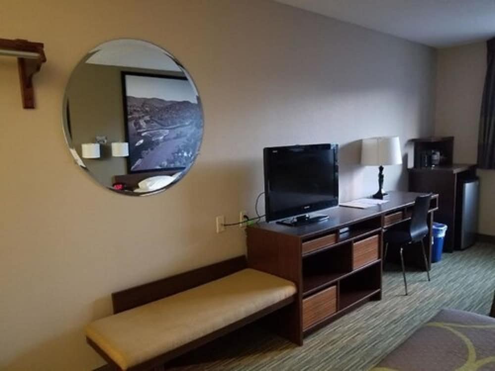 Super 8 by Wyndham Hanover 35/43