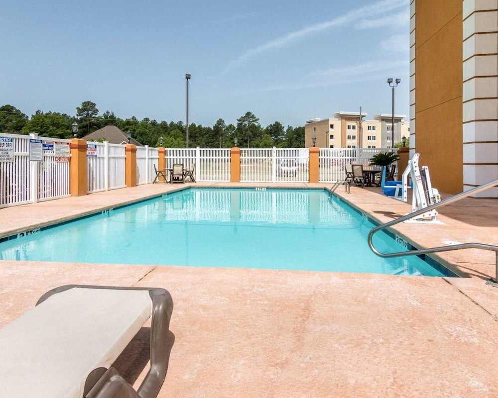 Quality Inn & Suites West Monroe 12/46