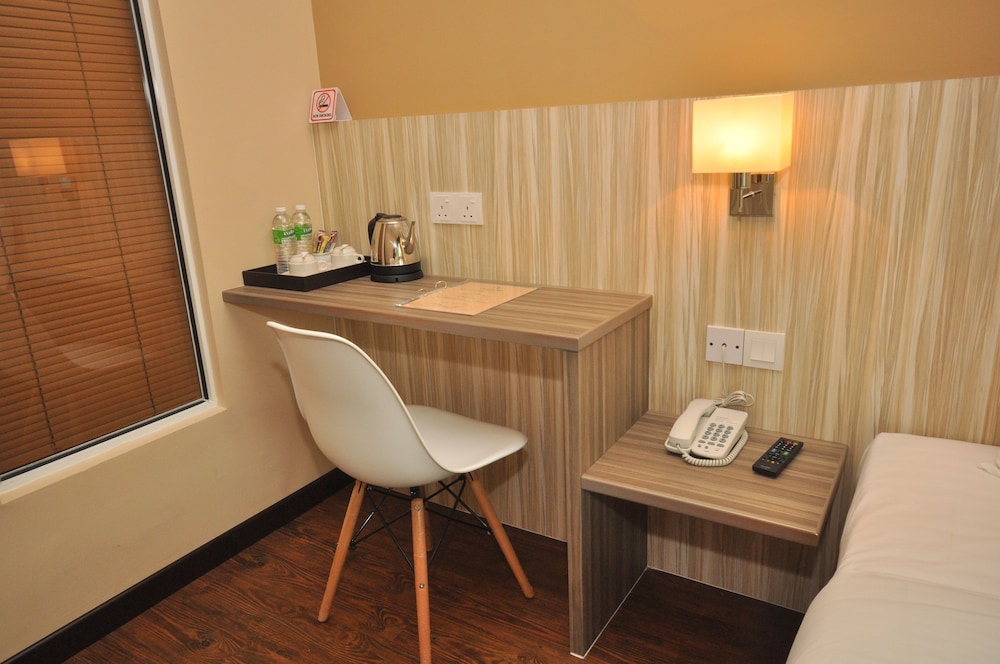 Art Cottage Boutique Hotel 52/64
