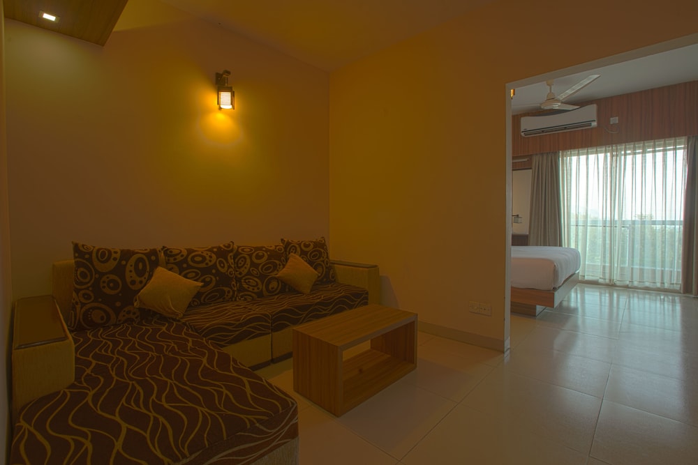 Neeshorgo Hotel And Resort Ltd 38/45