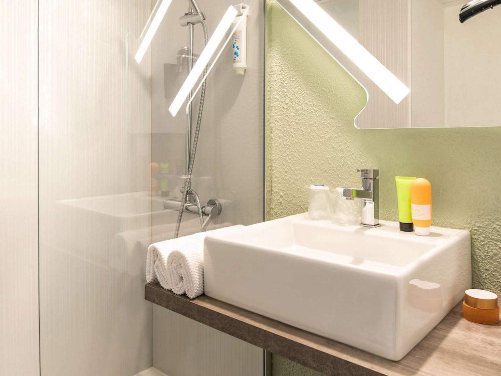 Ibis Budget Saint Ouen L Aumone 40/40