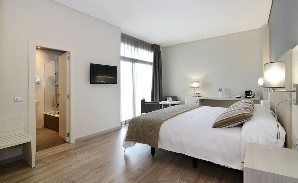Hotel Riviera Costa del Sol 11/33