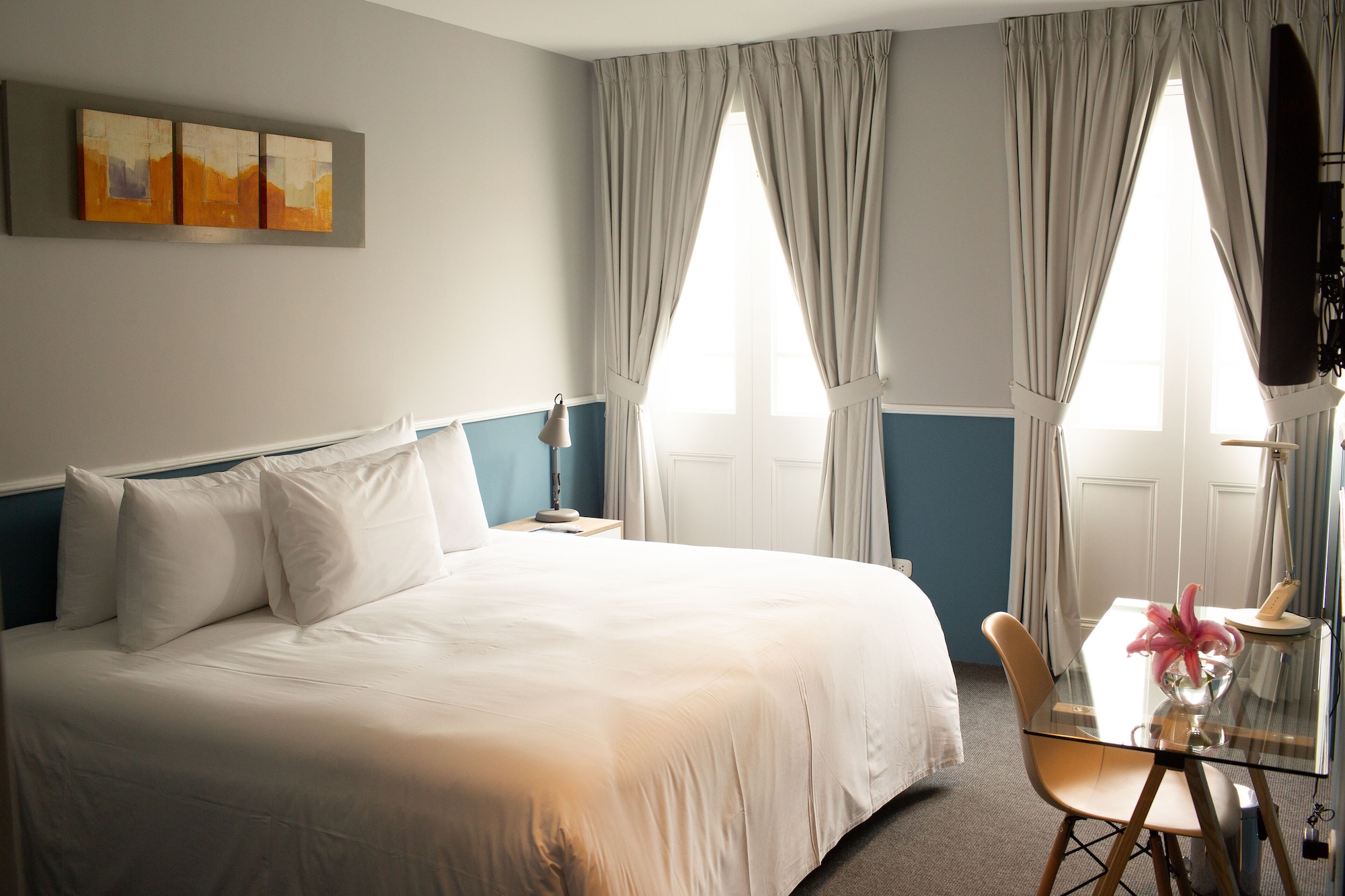 Suite, Garden View