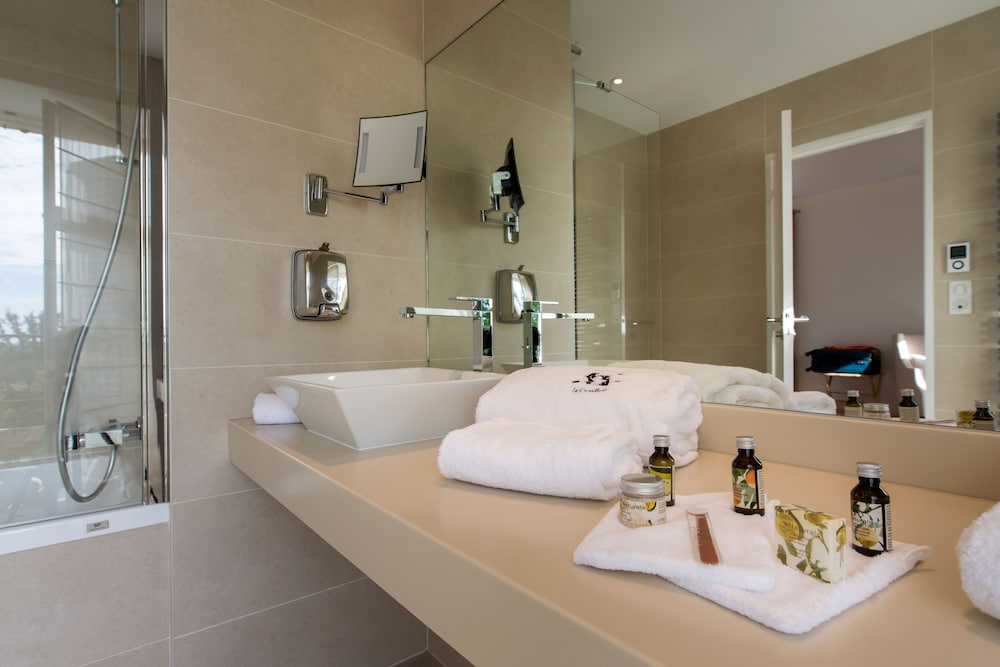 Hotel Spa La Cueillette 48/50