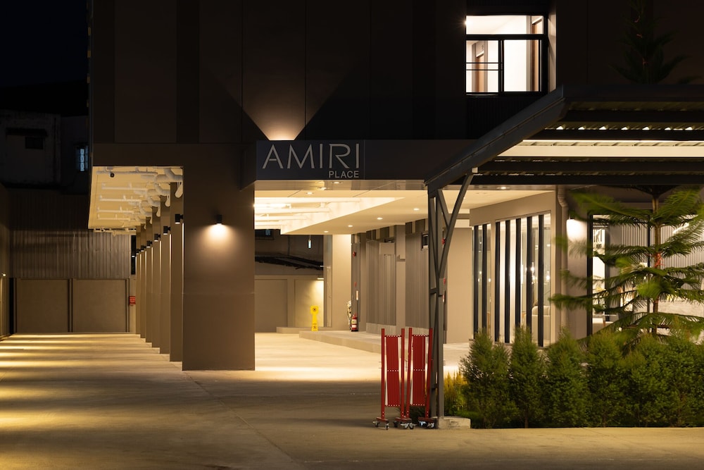 Amiri Place Hotel 47/50