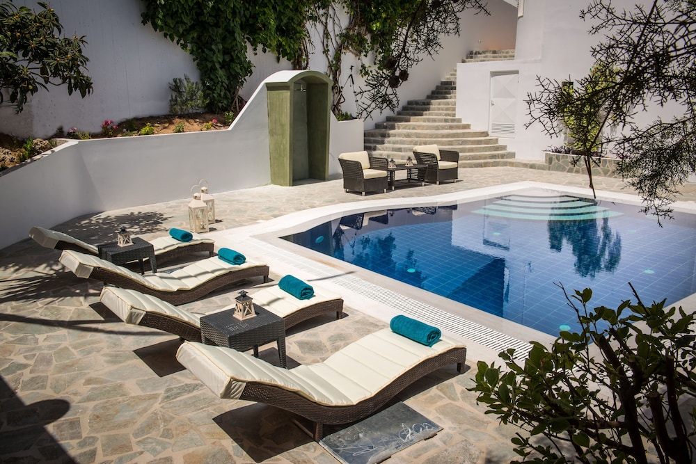Wine Dark Sea Villa Artemis 40/50
