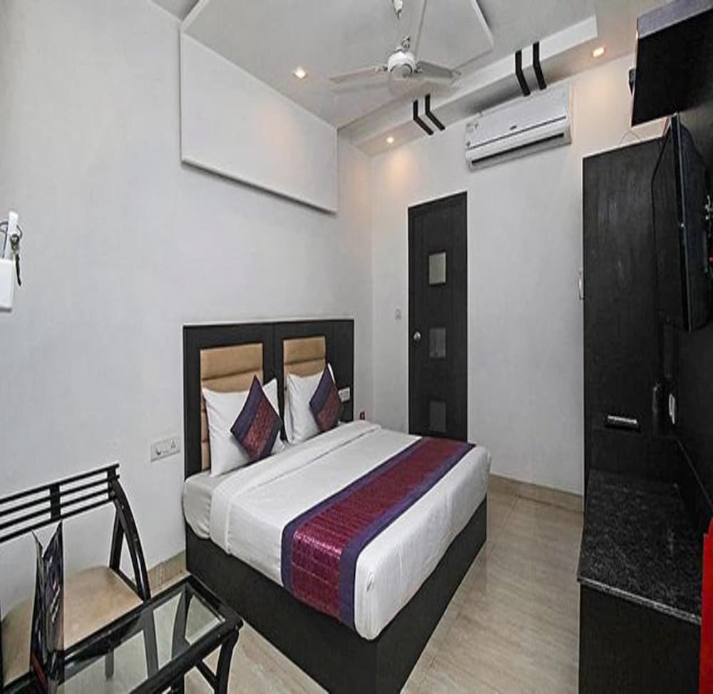 Arihant Inn 15/53