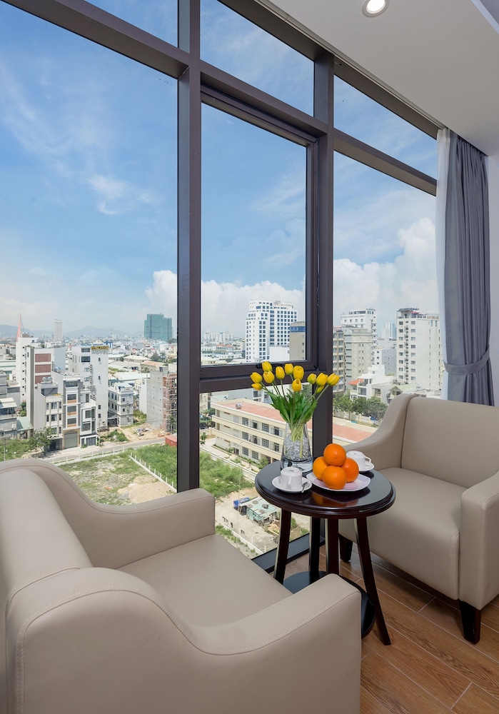 Golden Line DaNang Hotel 27/50