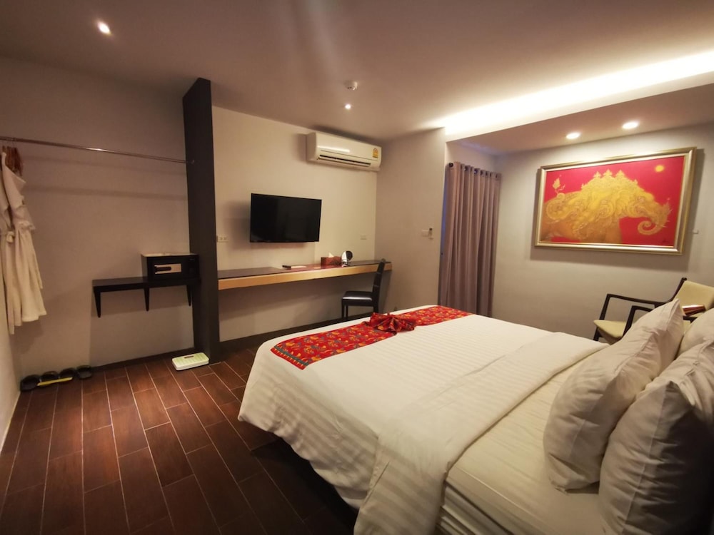 Mandy Nok Hotel 26/46