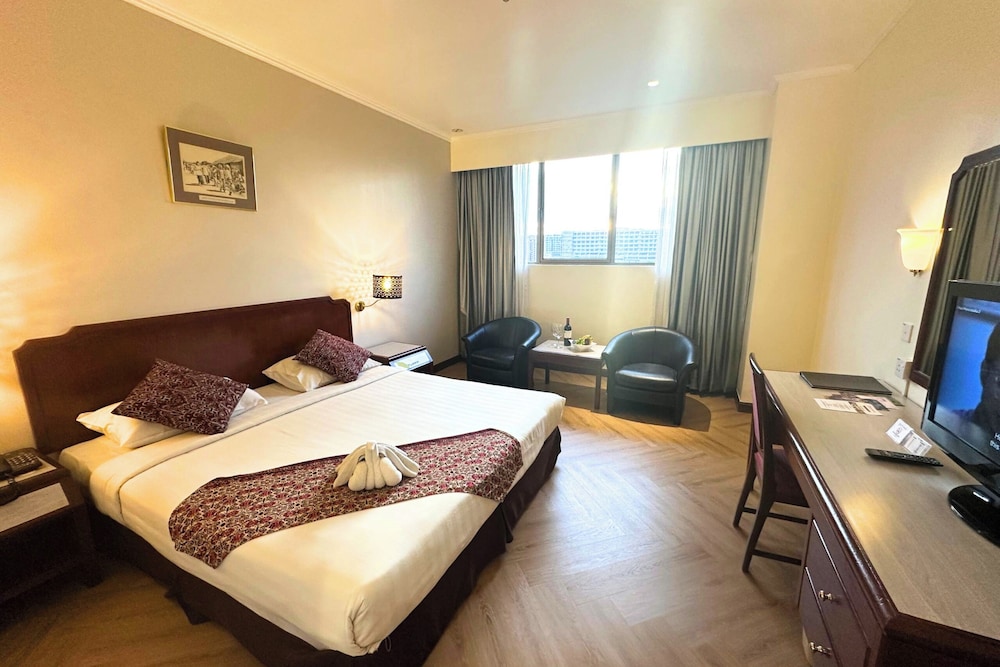 Howard Johnson by Wyndham Kota Kinabalu City Centre 18/72