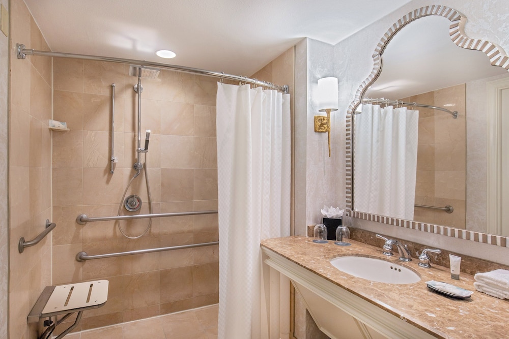 Westin Riverwalk Hotel 13/67