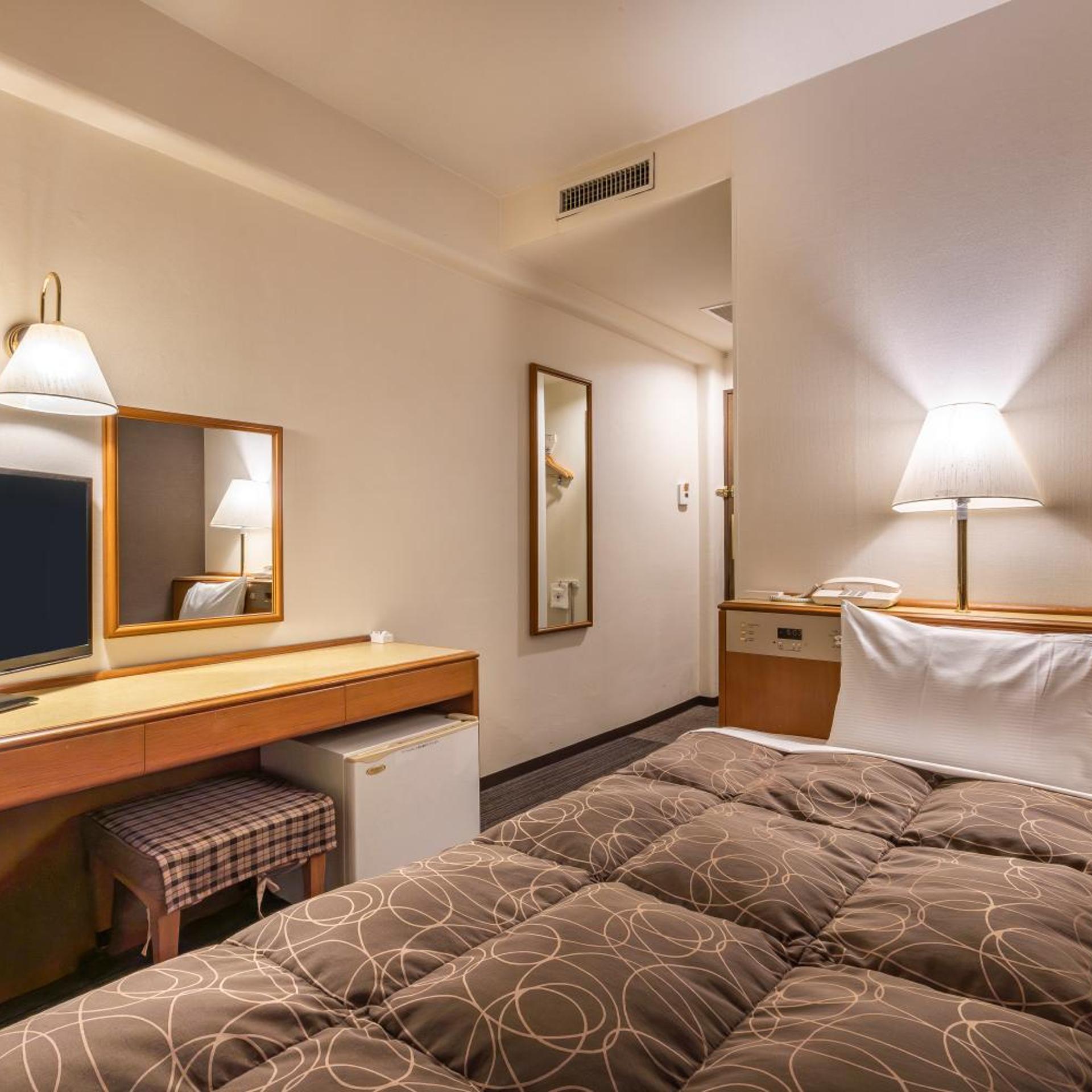Room, Single, Smoking