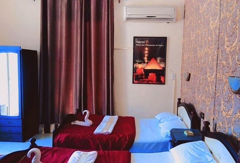New Palace Hostel 11/38