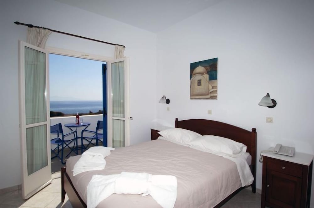 Blue Bay Villas Santorini 13/38
