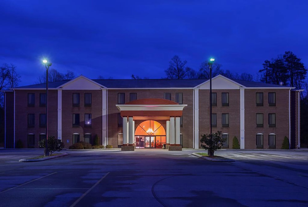 Fairbridge Inn Express Whitley City 1/23