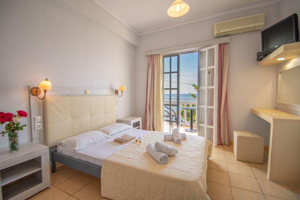 Agoulos Inn 11/50