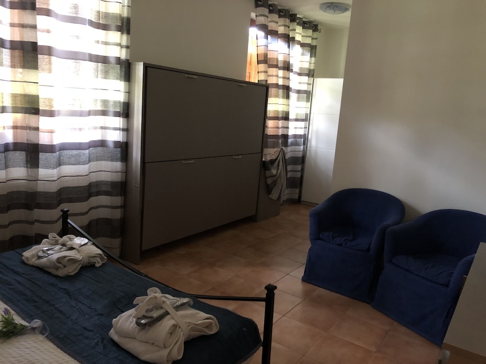 CENTRO VACANZE CANARINO 64/74
