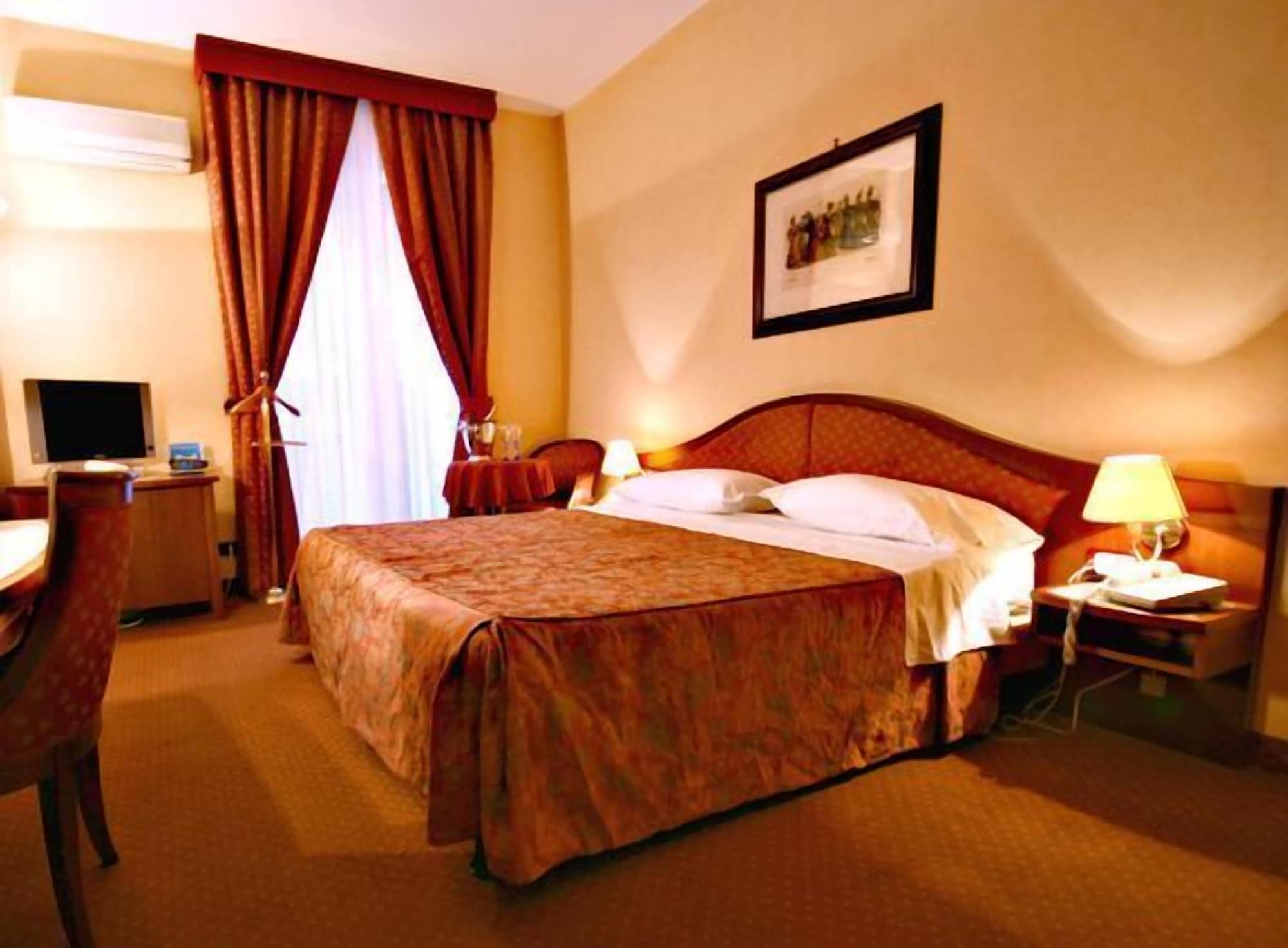 CLASSIC, DOUBLE OR TWIN BED