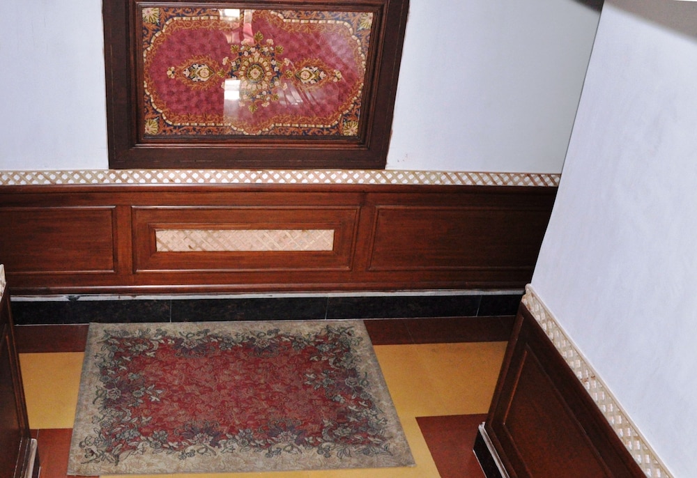 Hotel SADAF 18/45