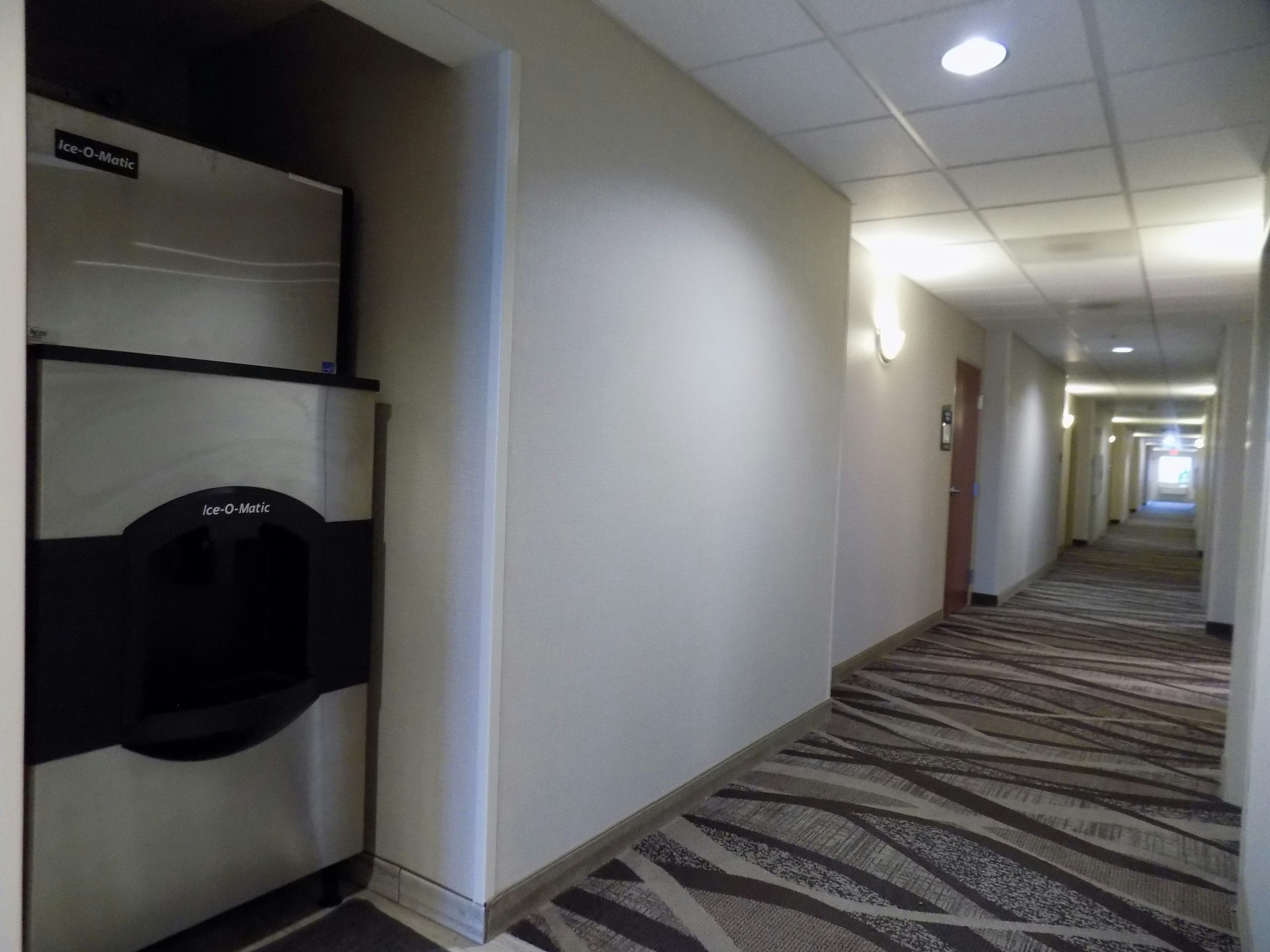 Cobblestone Hotel Suites Seward Ne 33/73