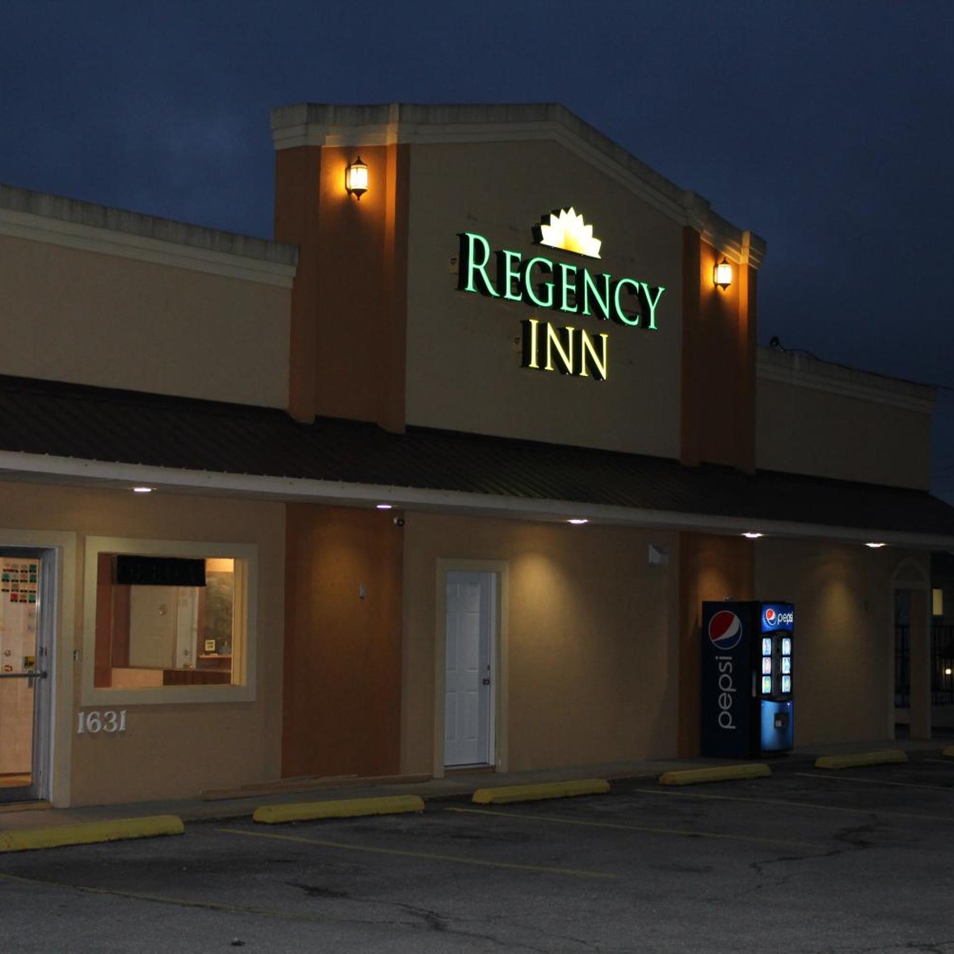 Regency Inn 2/31
