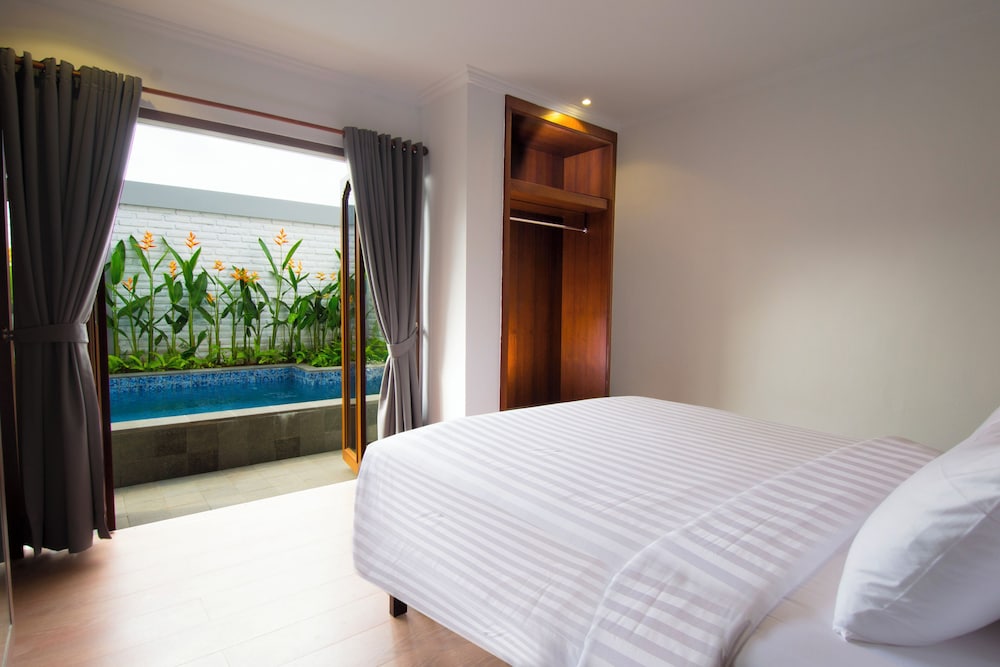Brits Resort Lovina 22/61