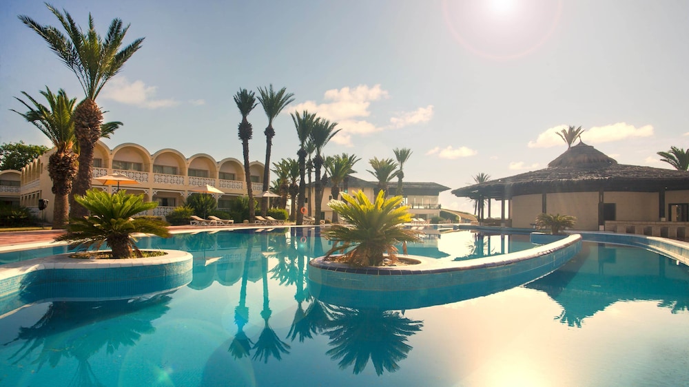Marhaba Club 34/36