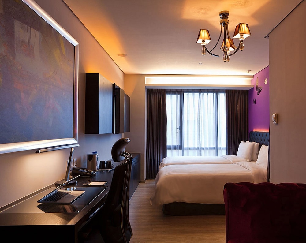 Fx Hotel Taipei Nanjing East Road Branch 40/67