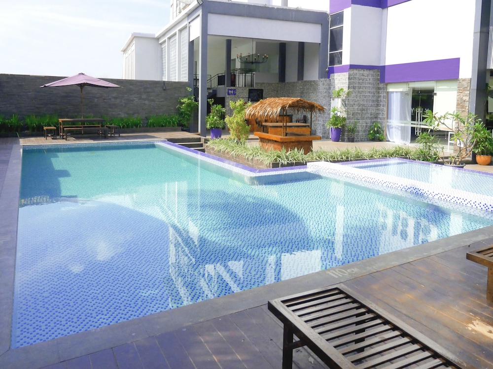 YASMIN HOTEL KARAWACI photo5