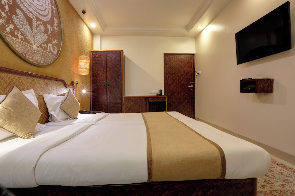Hotel Accord 47/67