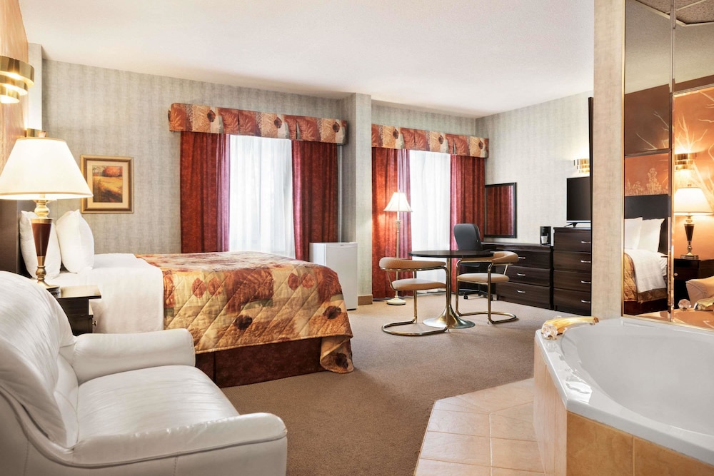 Days Inn by Wyndham Ste. Helene-de-Bagot 26/45