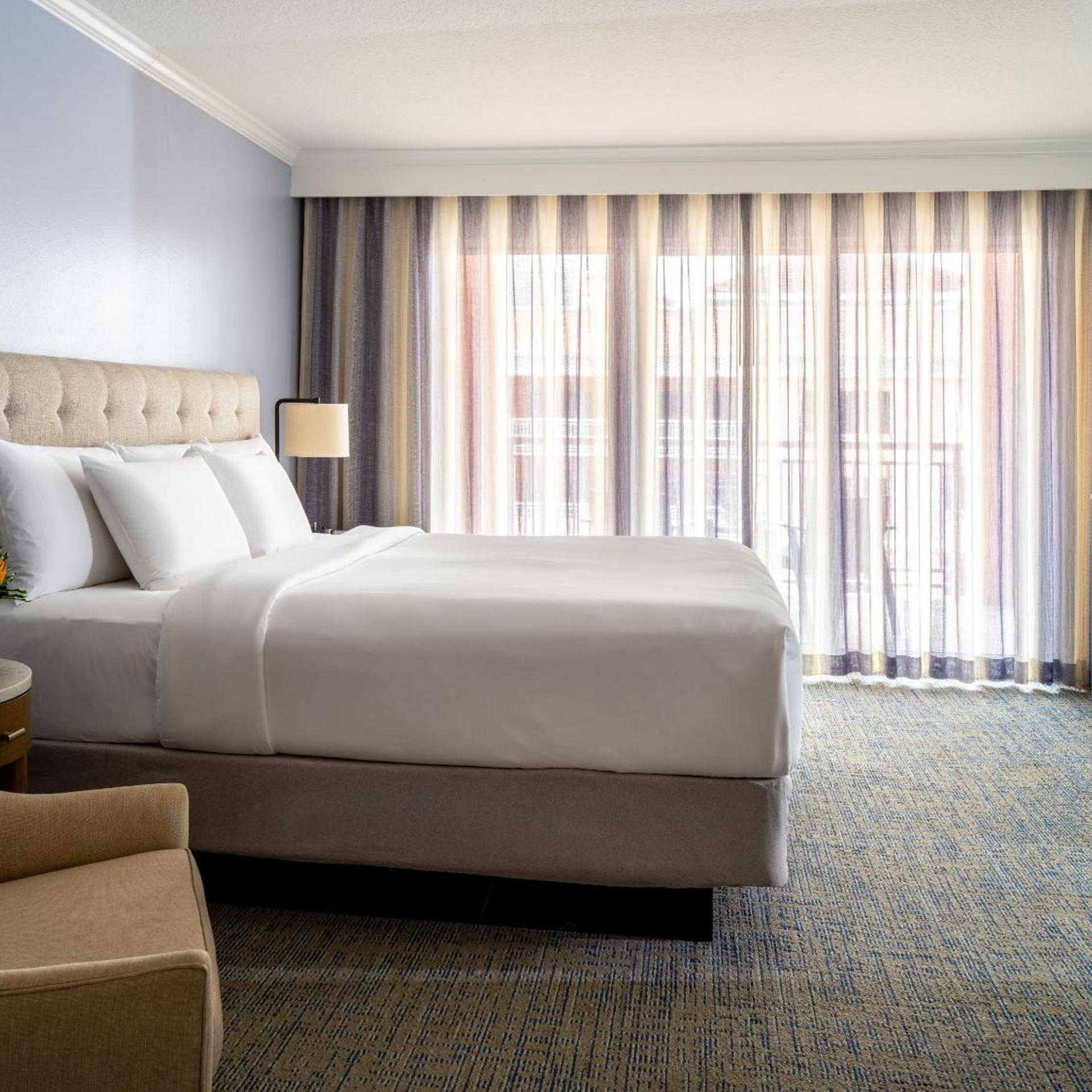 Suite, King Bed, Ocean Front, Terrace