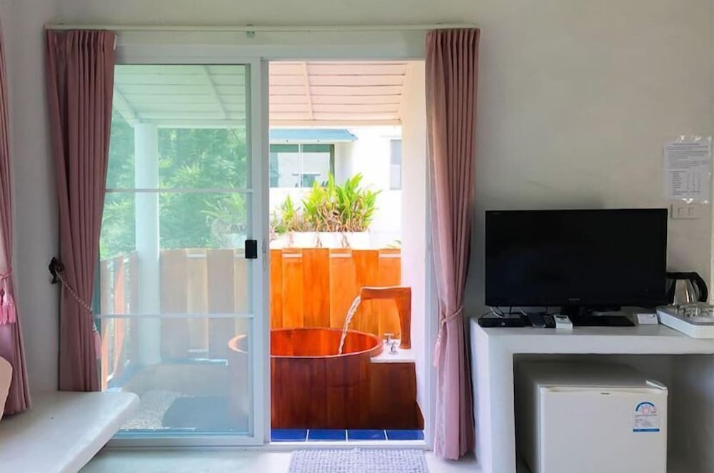 Khun Khao Tamnan Prai Resort 65/78