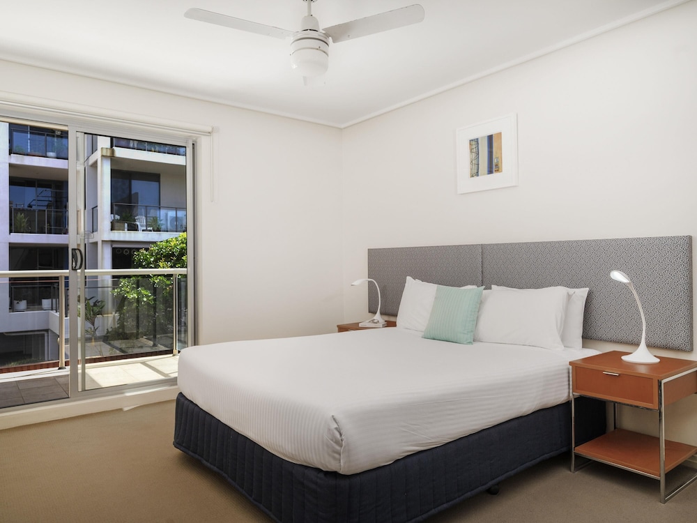 2 BEDROOMS, GARDEN, APARTMENT, TERRACE